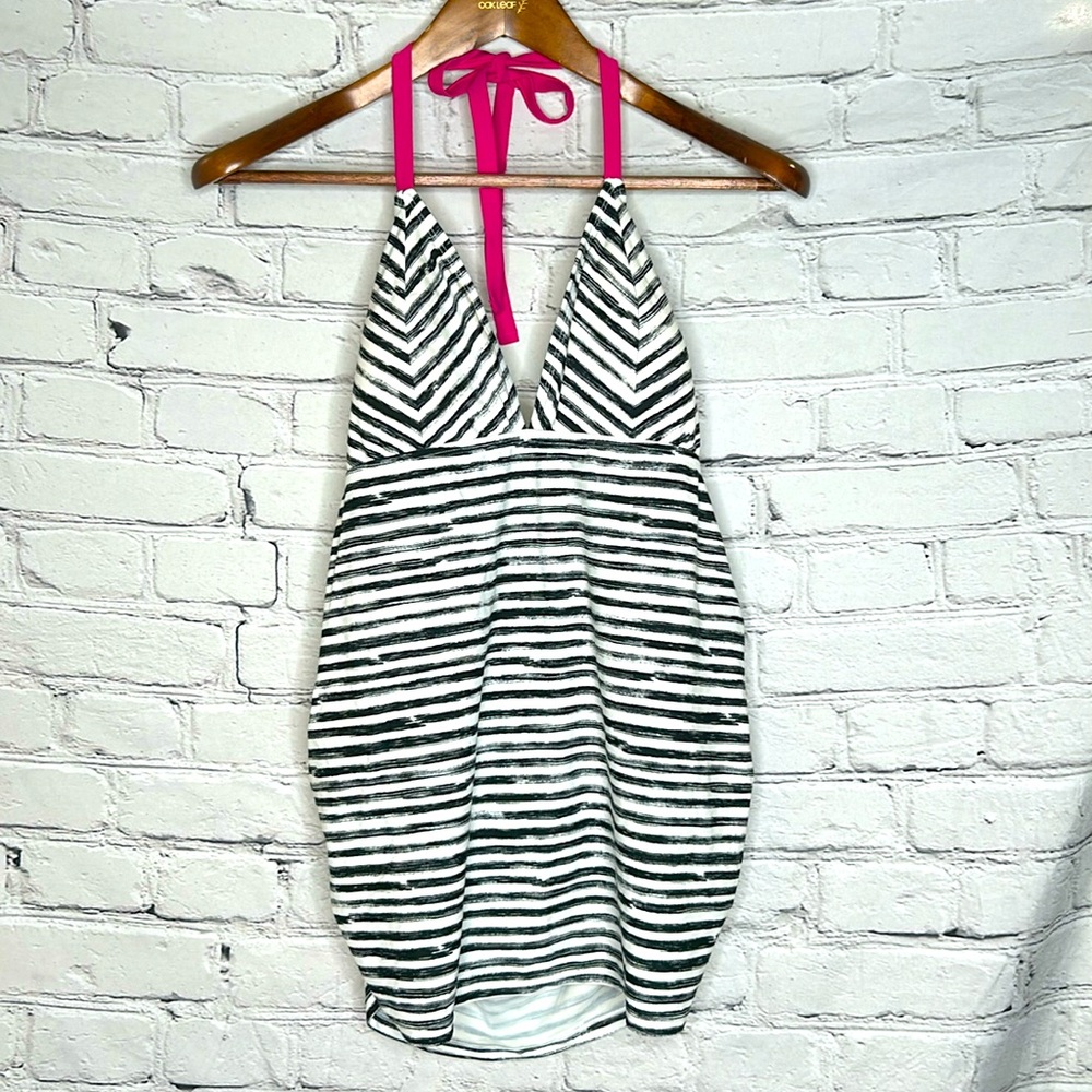 Beach Bump by Motherhood Maternity Black White Striped Tankini Swim Top Size XL